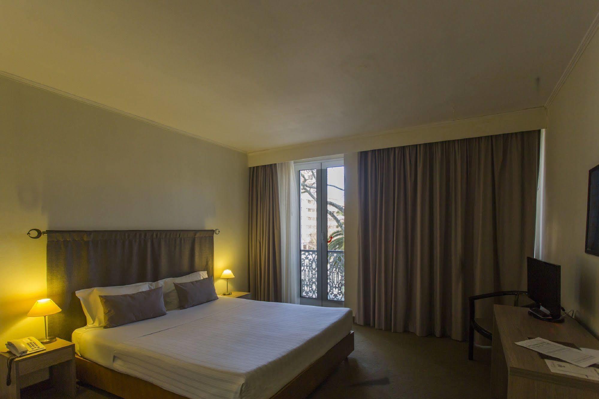 Ever Lisboa City Center Hotel Экстерьер фото